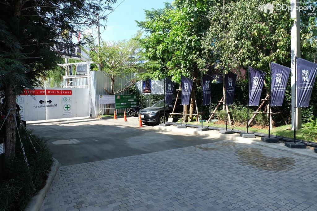 The Whizdom Avenue Ratchada â Ladprao Analysis - ExteriorDSCF0513-001